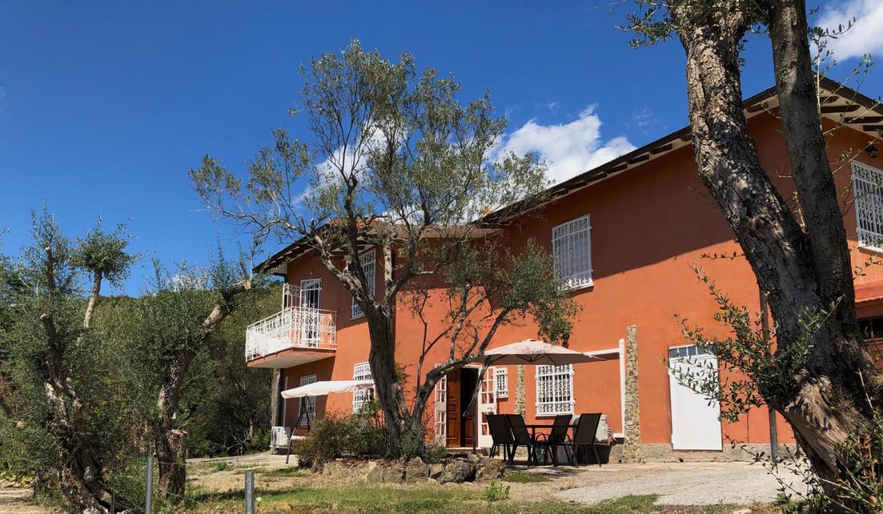 Casa Alma Appartement Castelnuovo Magra Buitenkant foto